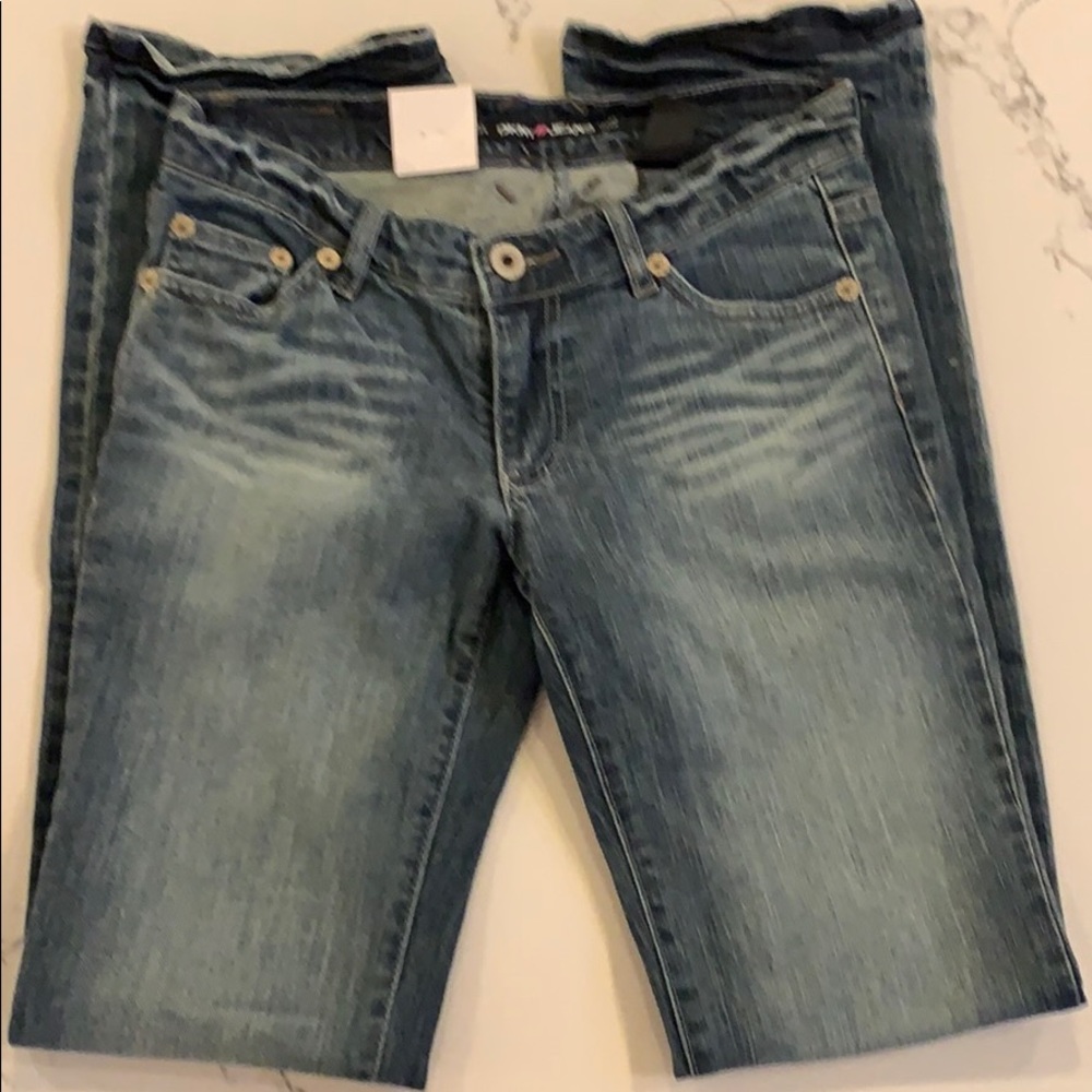 NWT DKNY DOWNTOWN BROOKLYN JEANS SZ 5